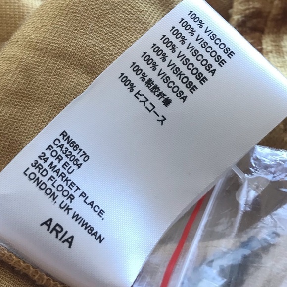 Seen Worn Kept Anthropologie Carina Velvet Embroidered Blouse NWT Size 1X - Picture 12 of 12